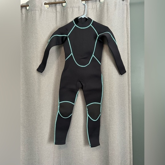 NWT Kids Wetsuit - Picture 2 of 10